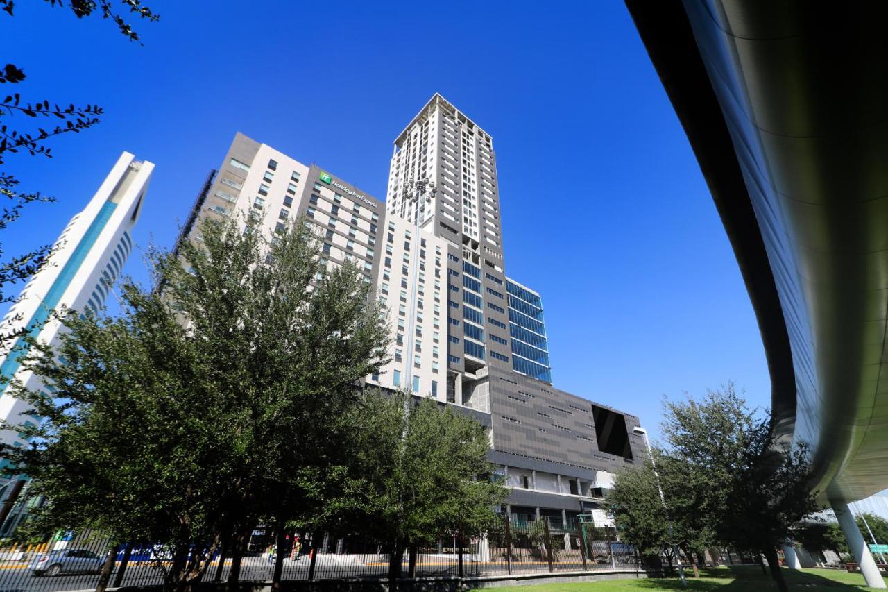 Holiday Inn Express - Monterrey - Fundidora By Ihg ภายนอก รูปภาพ