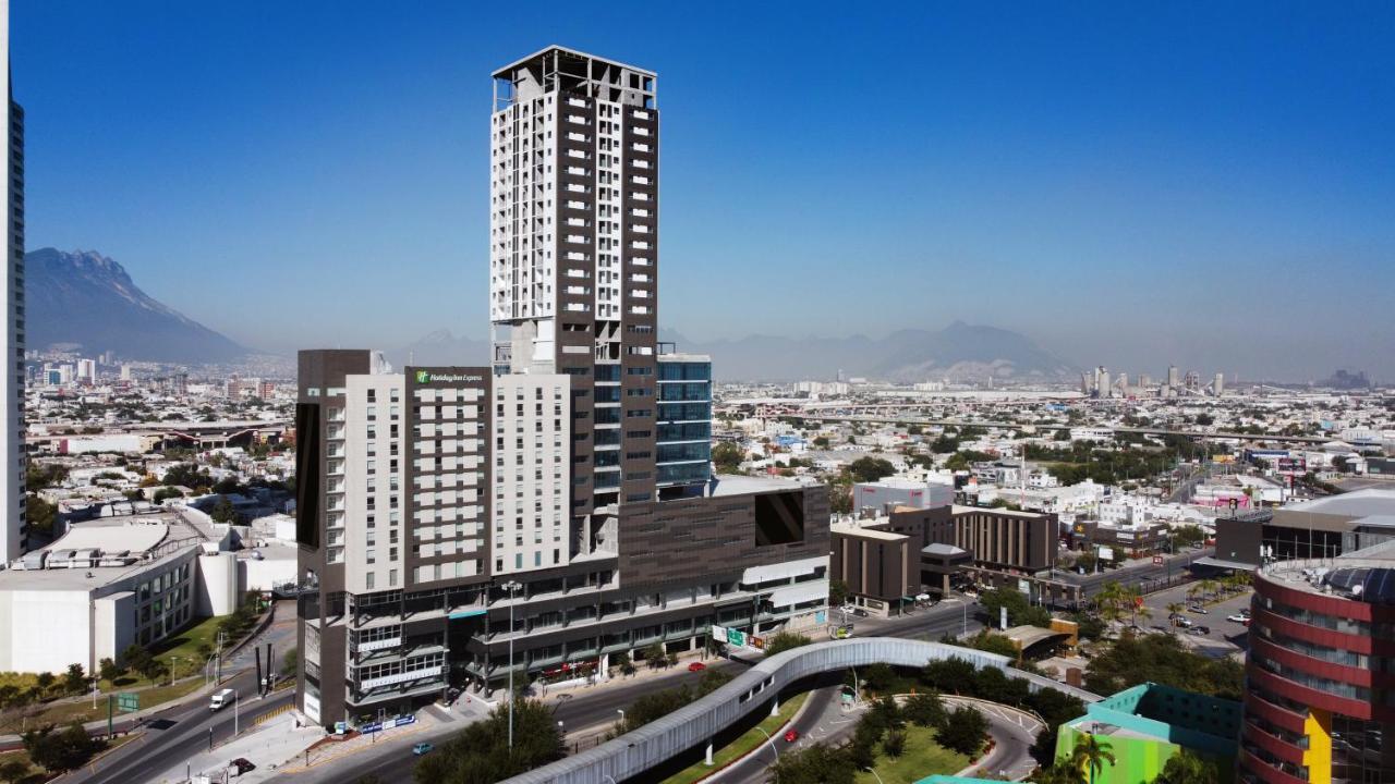 Holiday Inn Express - Monterrey - Fundidora By Ihg ภายนอก รูปภาพ