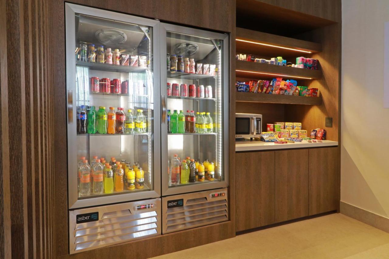 Holiday Inn Express - Monterrey - Fundidora By Ihg ภายนอก รูปภาพ